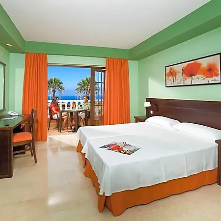 Grand Callao 호텔 4*