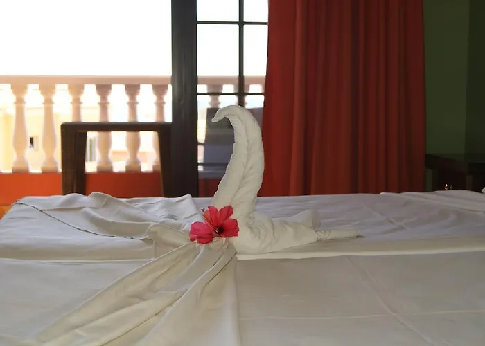 فندق Grand Callao 4*